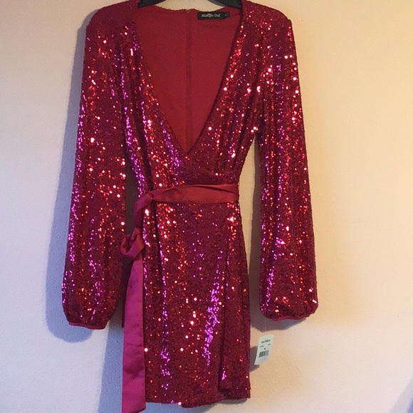 Dresses & Skirts - Midnight Doll red sequin dress medium